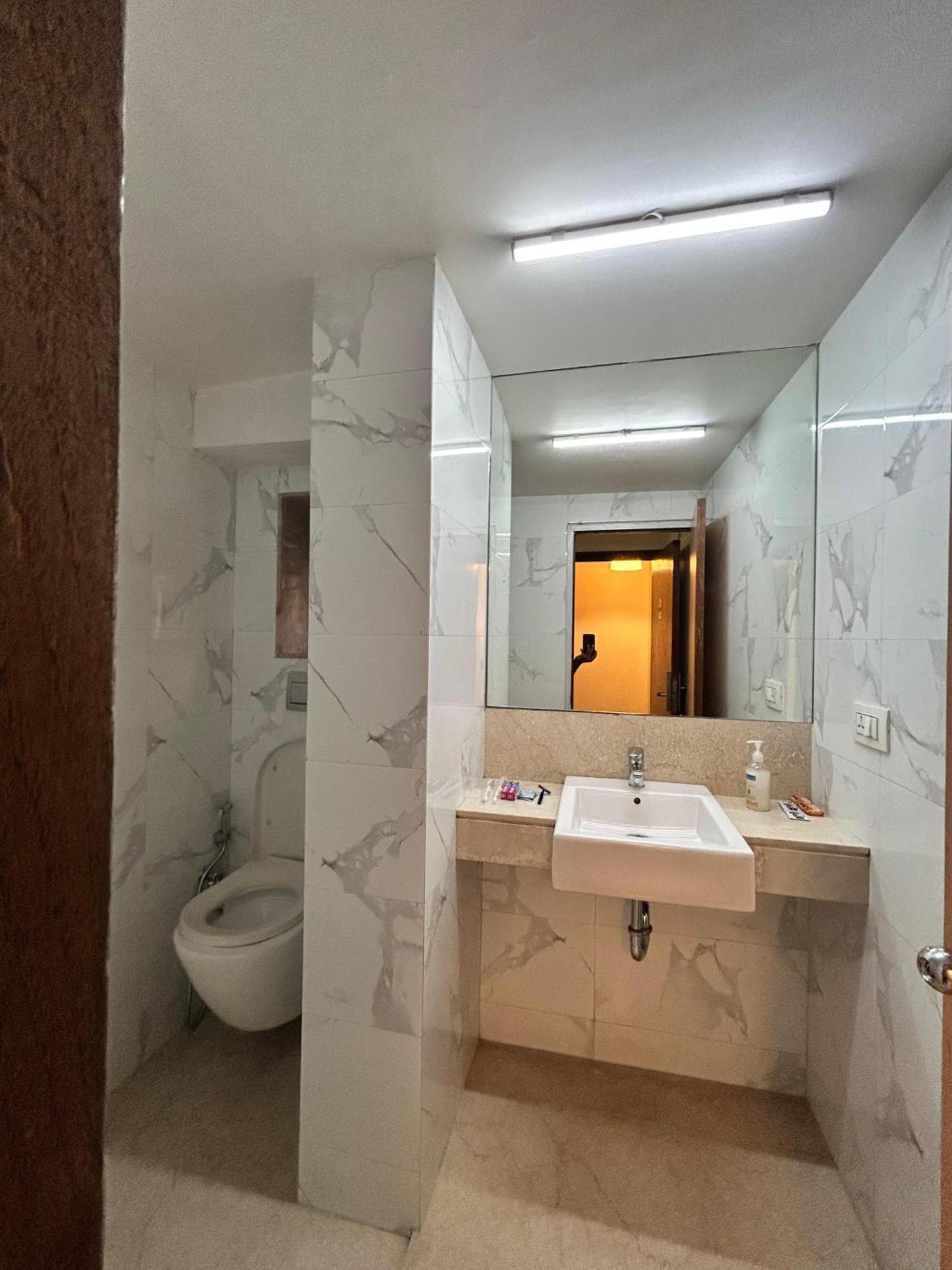 Royal Park Hotel Dockyard 뭄바이 외부 사진